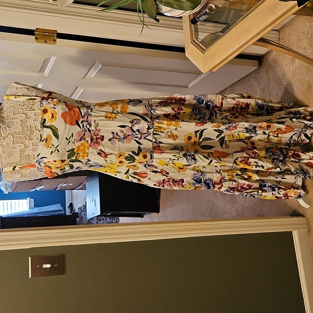 Farm Rio  Maxi Dress - Picture 2 of 7